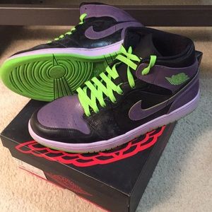 nike element 87 green mist